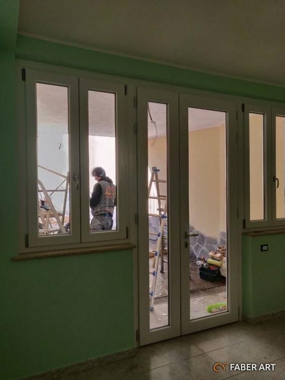 Infisso in alluminio legno per appartamento — Faber Art, Roma nord